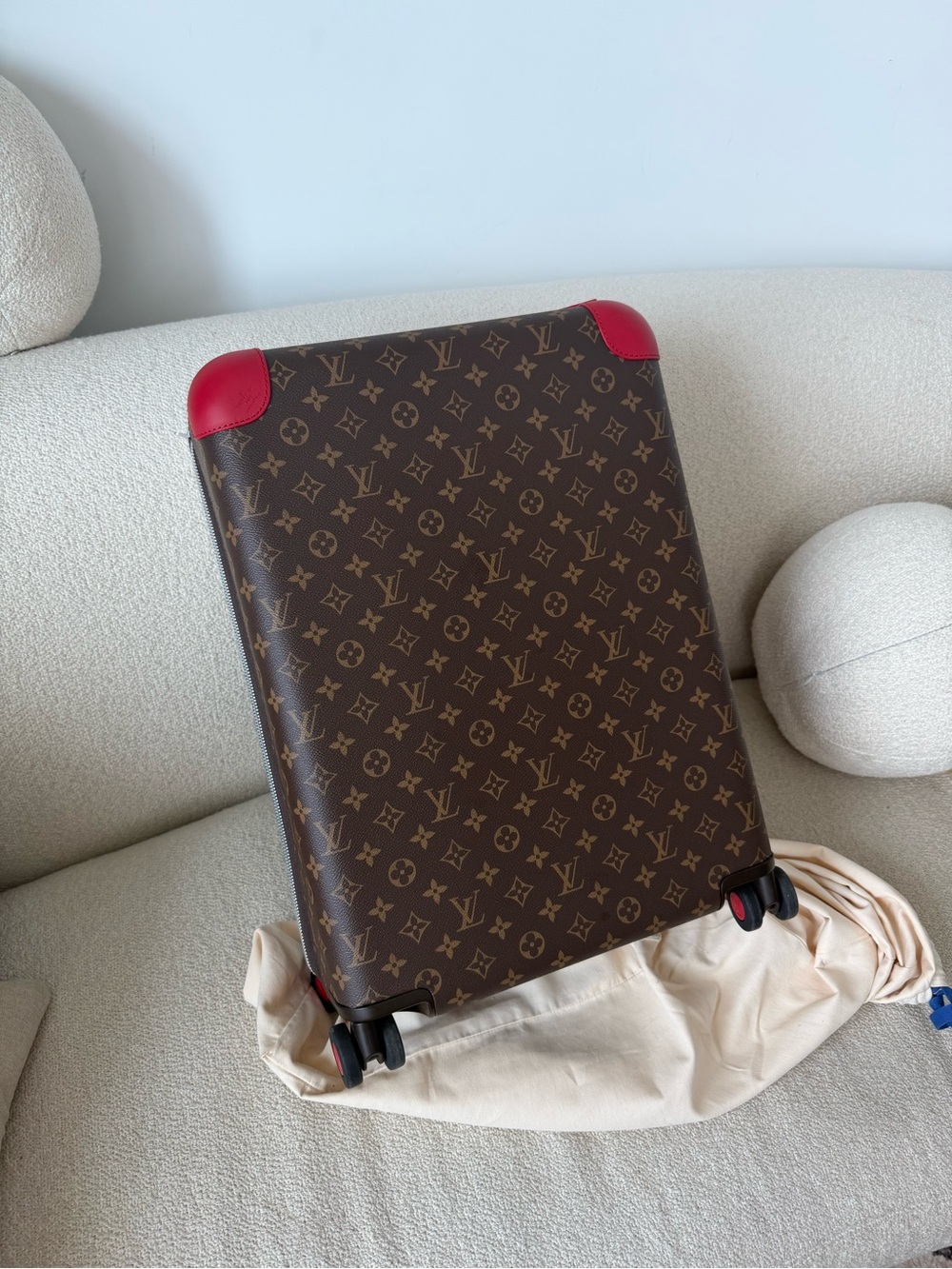Louis Vuitton Horizon 50